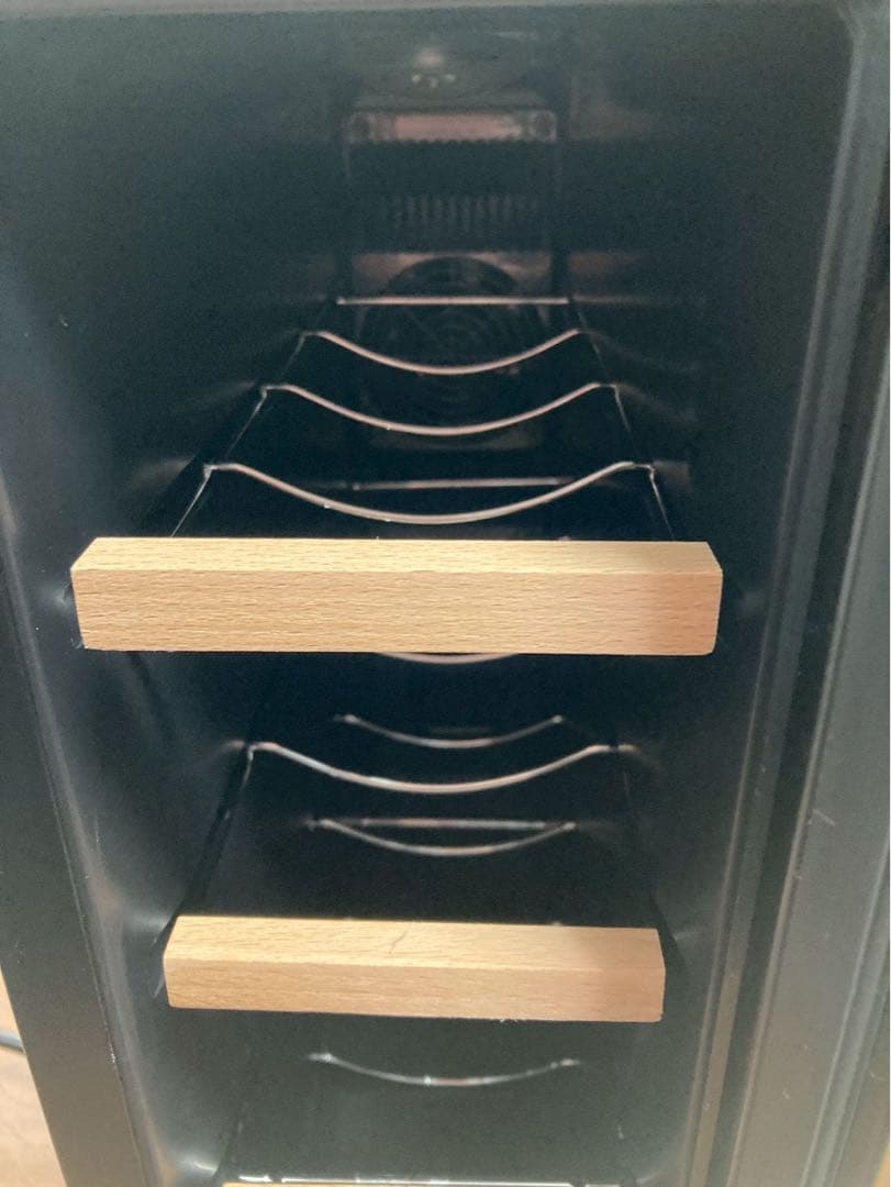 2024年製 電子式ワインセラー CE-4W-K/W