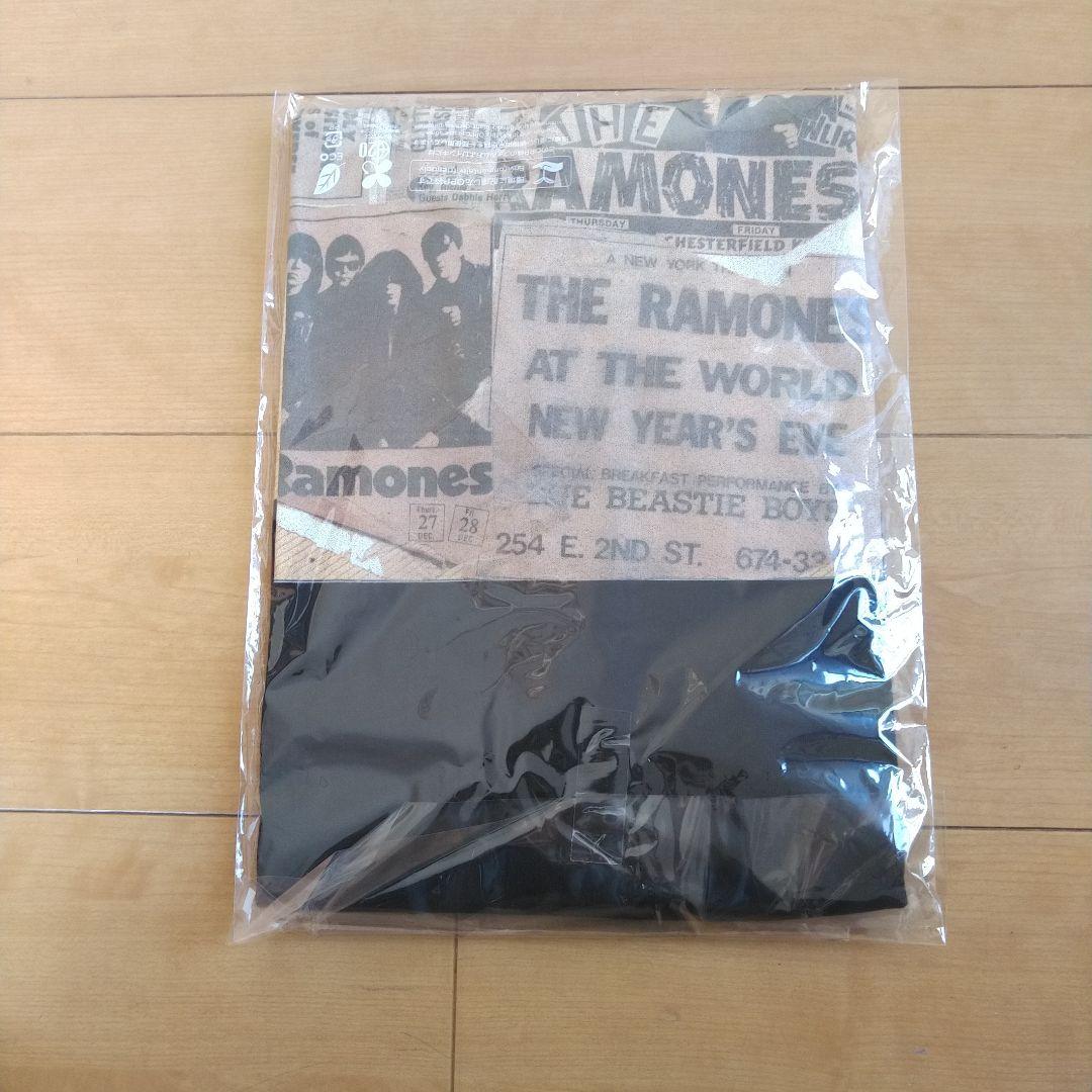 【新品未開封】RAMONES ラモーンズ Tシャツ Mサイズ