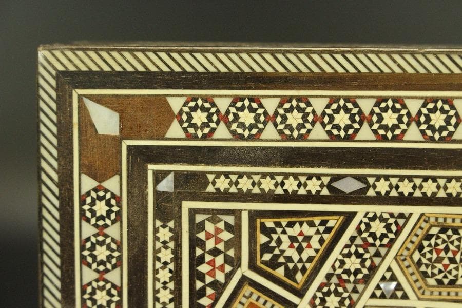 高幾何学模様 象嵌 箱(ZE365)