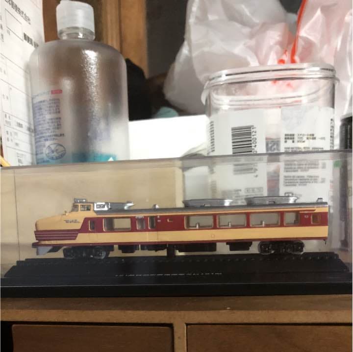 151系電車ディスプレイ