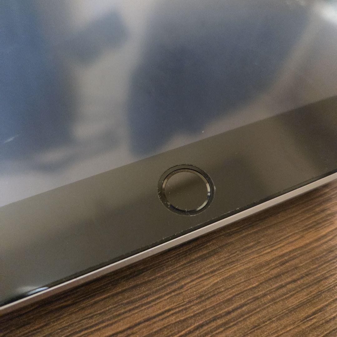 ipad 第5世代　シルバー 128GB