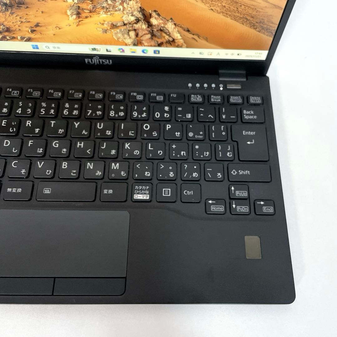 LIFEBOOK ノートPC フルHD 13インチ 高性能CPU 持ち運びにも