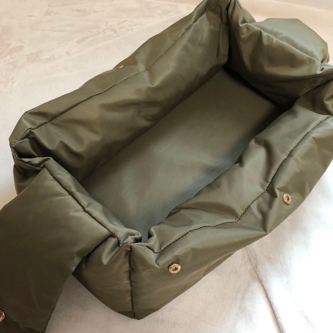 【極美品】 MILLIONG ミリオン ベーグルバッグ 韓国 M スリング 犬