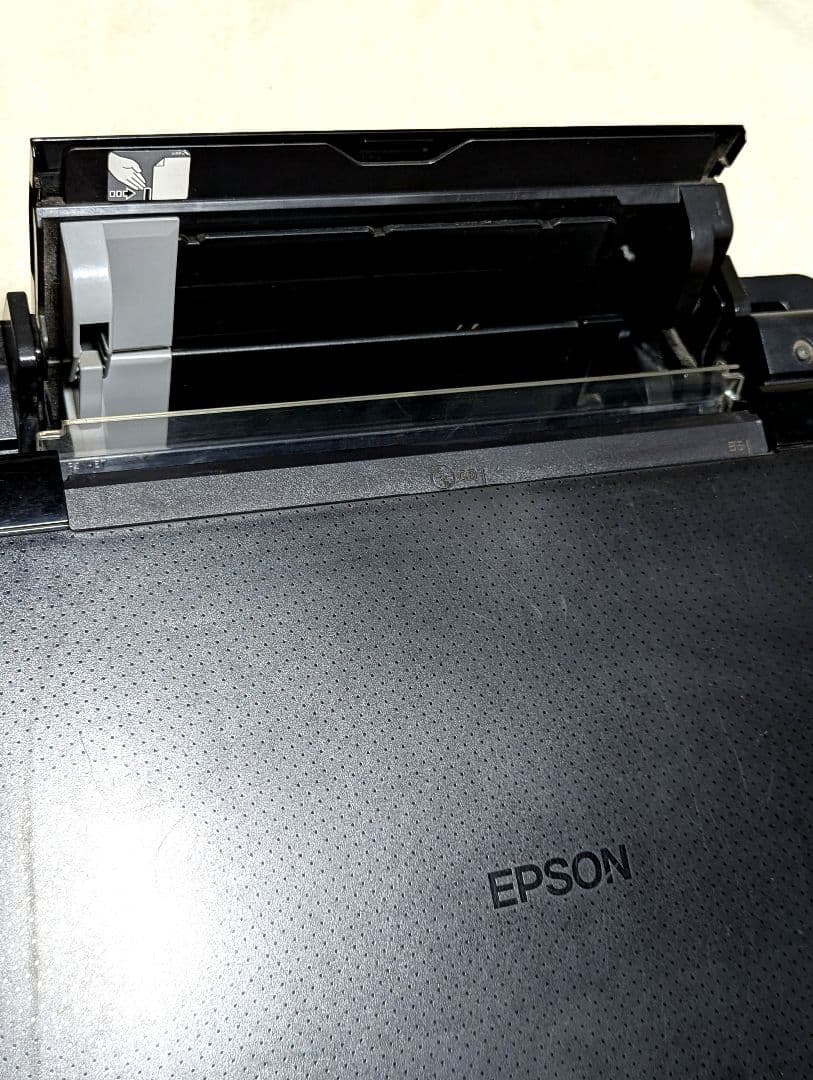 EPSON EP-704A インクジェットプリンター 本体　説明書、その他有り