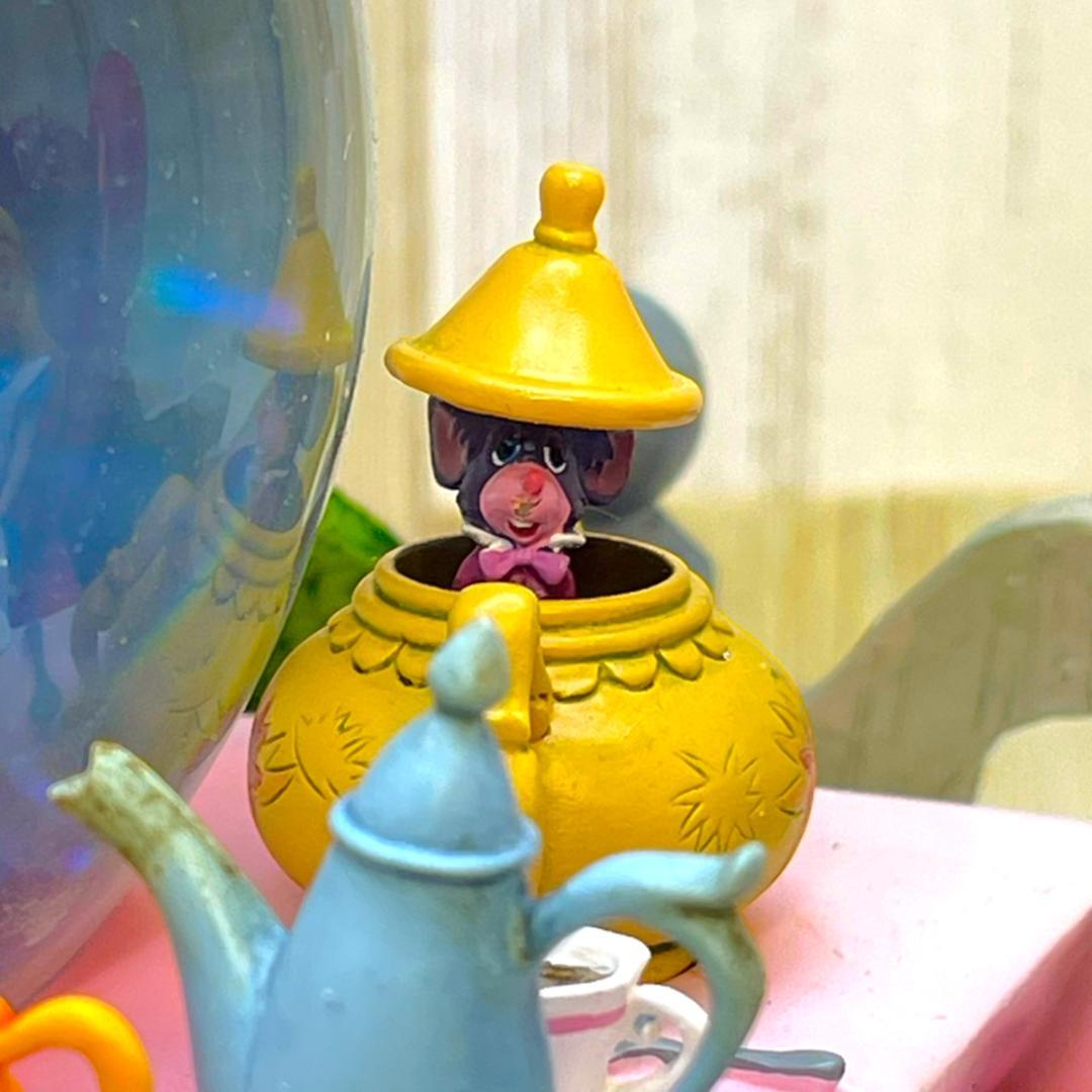 ふしぎの国のアリス チェシャ猫 ティーパーティー フィギュア★スノーグローブ