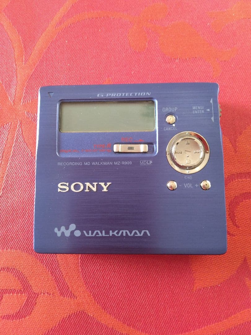 ◇◆ソニー SONY MDウォークマンMZ-R909 録音・再生 動作品◇◆