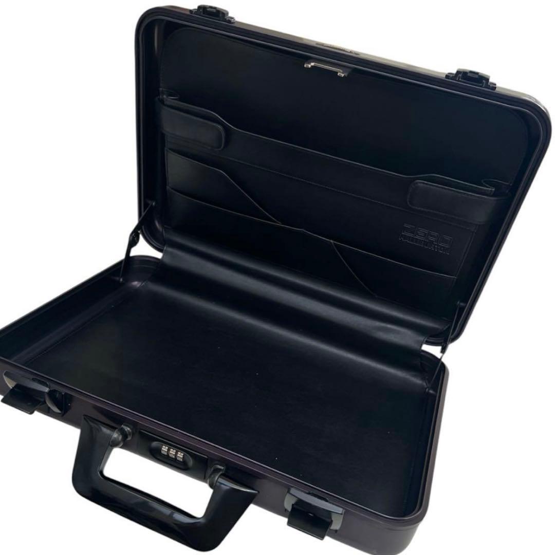 【160rmj】ZERO HALLIBURTON アタッシュケース