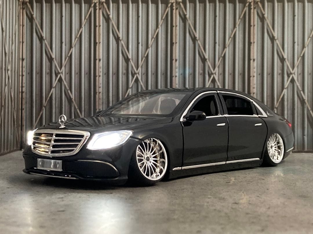 1/24メルセデスベンツE300（カスタム品）