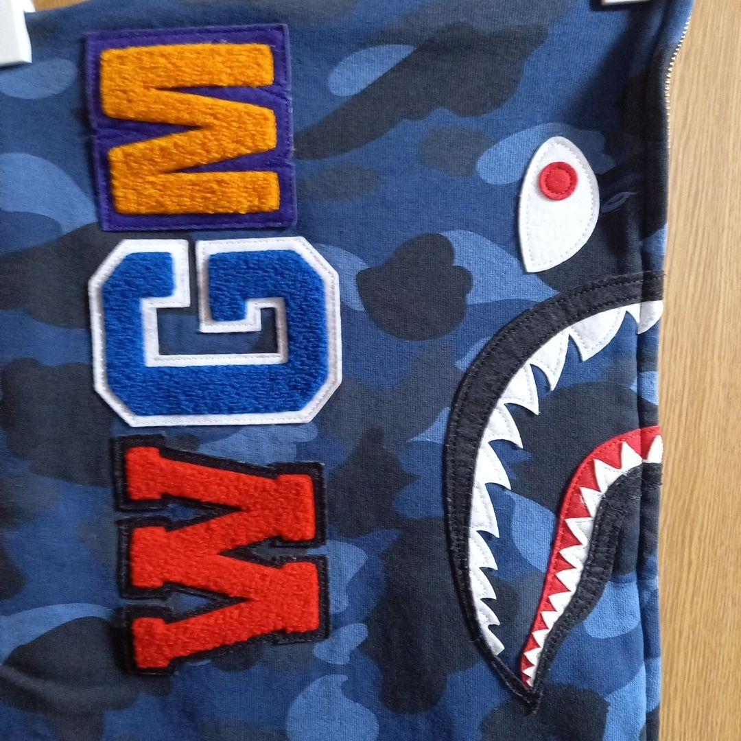 A BATHING APEフードネックウォーマー