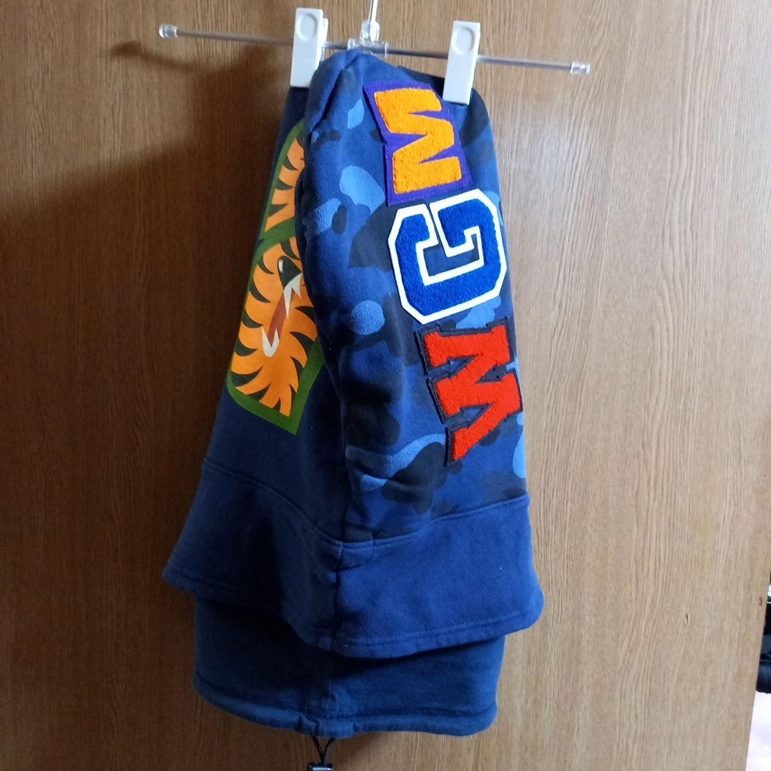 A BATHING APEフードネックウォーマー