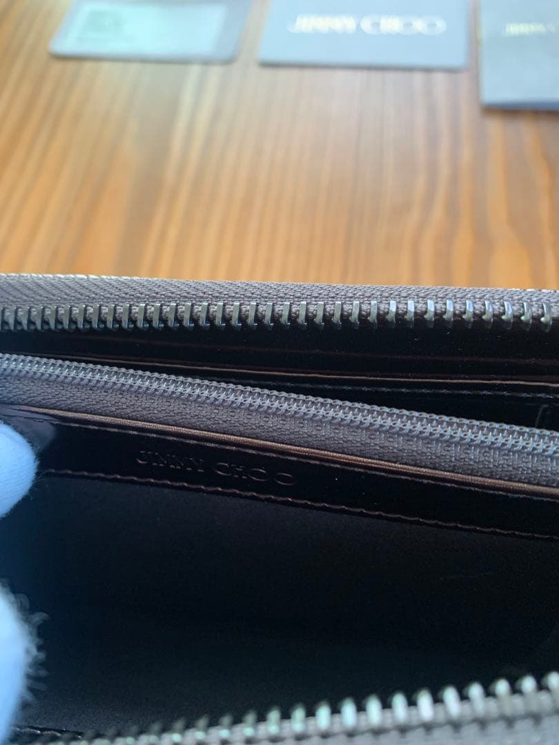 ◆未使用品◆ JIMMY CHOO CHRISTY ラウンドジップ　財布