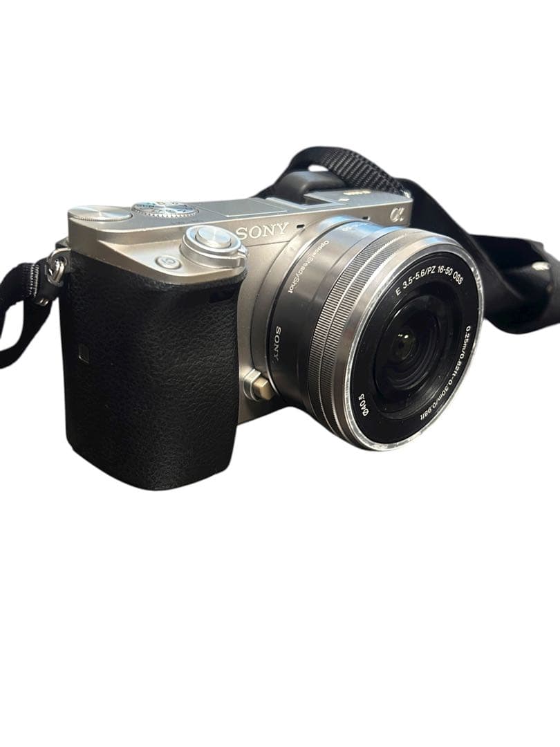 【極美品】SONY α6000 ダブルズームレンズキット ILCE-6000Y