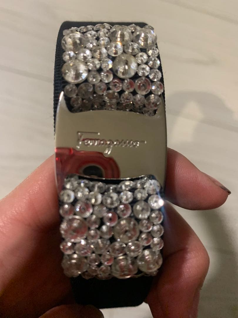 FERRAGAMO ビジュー ブラックヘアバンド