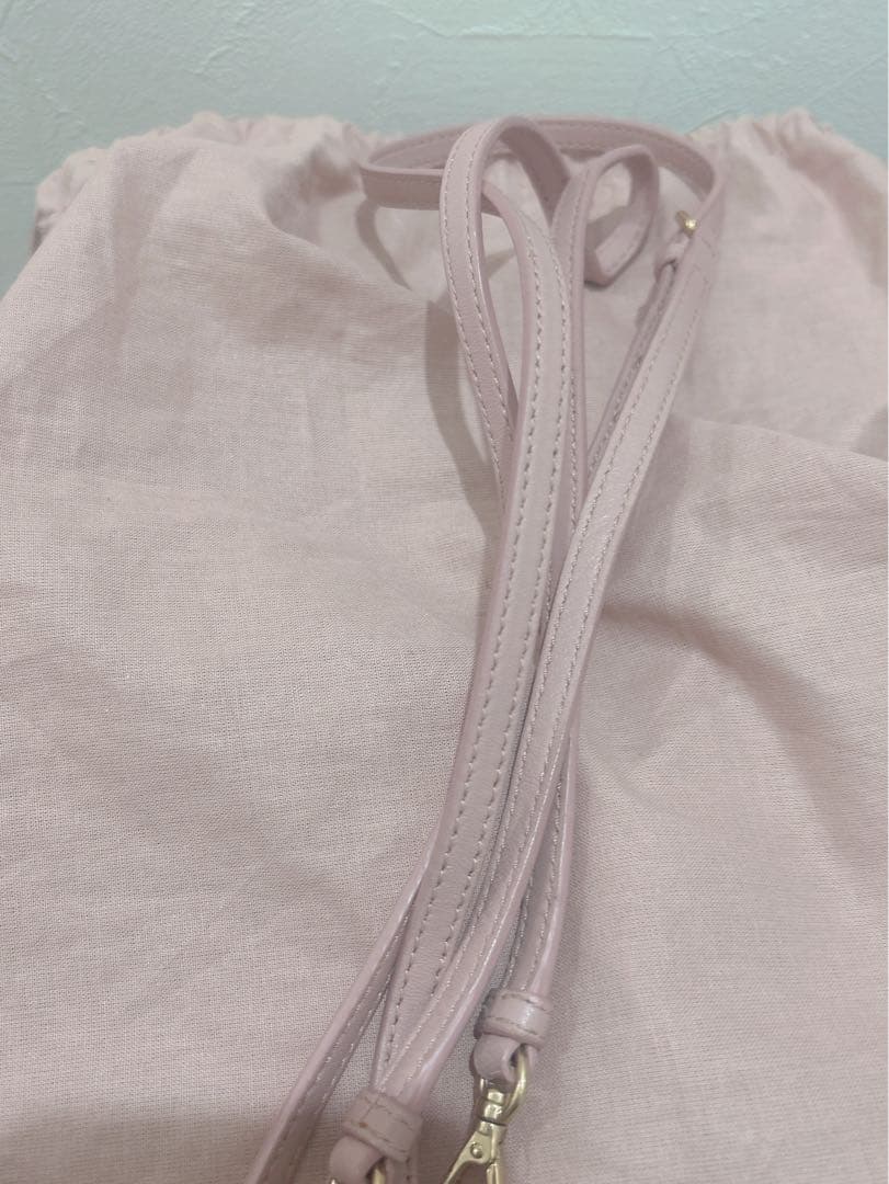 MIU MIU ピンク ショルダーバッグ キルティング