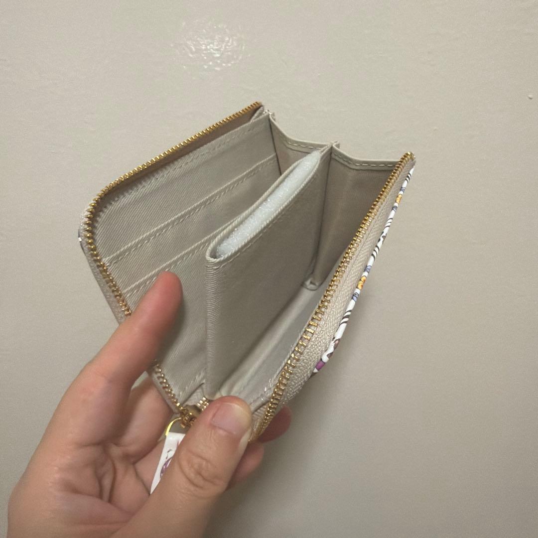 浅草文庫　フクロウと花のデザイン 財布　本革ケース　新品未使用