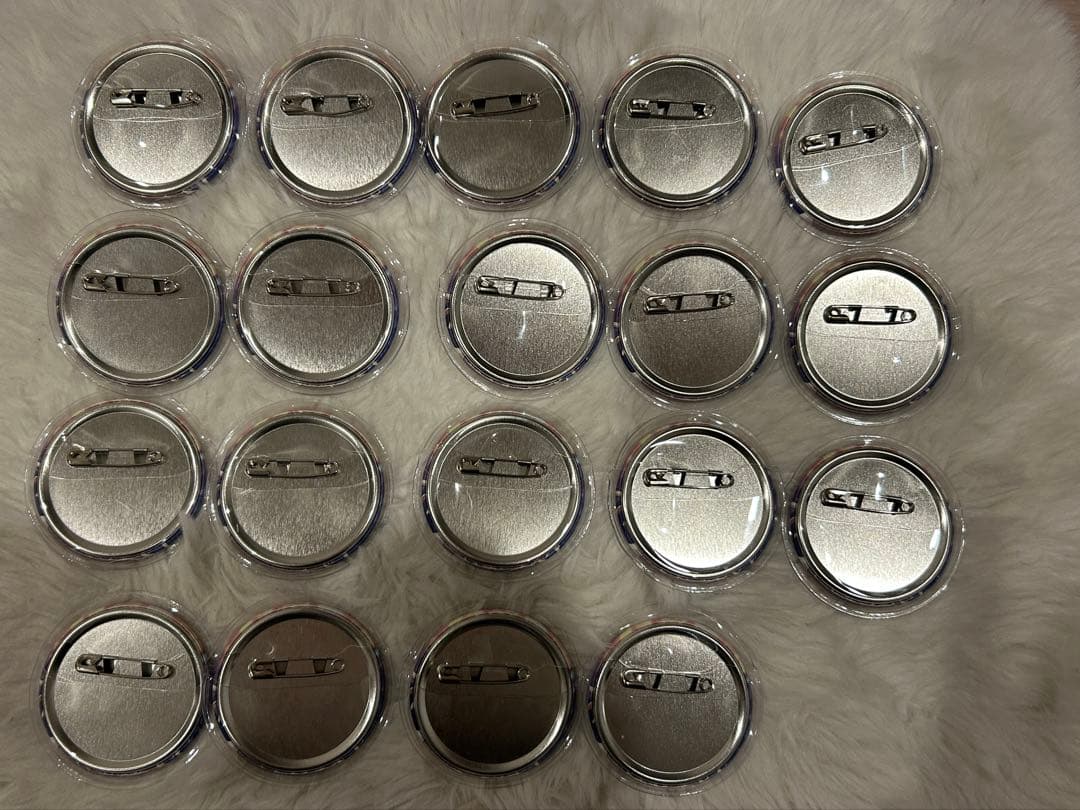 【12/15削除】八乙女楽 アイナナ TRIGGER UR缶バッジ 痛バ