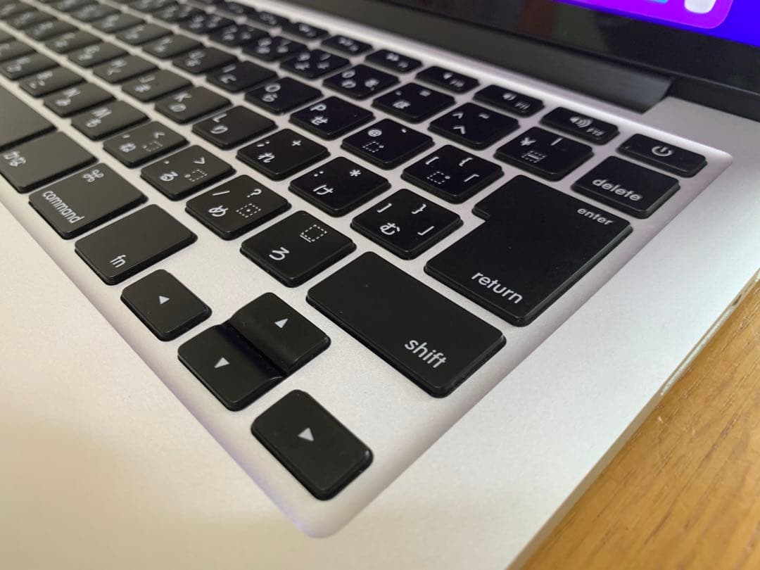 MacBook Pro 201513インチ8GB128GBcorei5おまけ付き