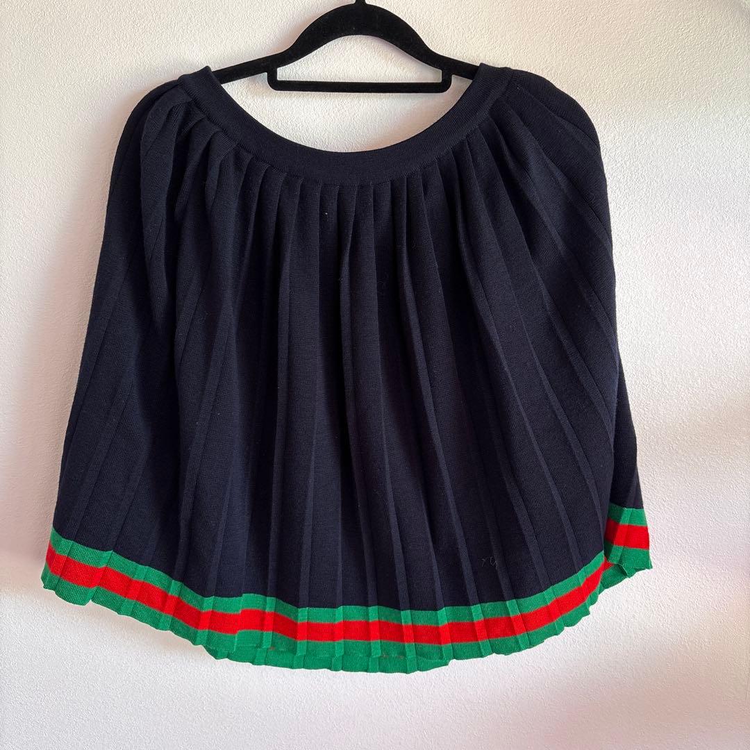 お値下げ✨GUCCI⭐️大人もOK・プリーツスカート（12Y）