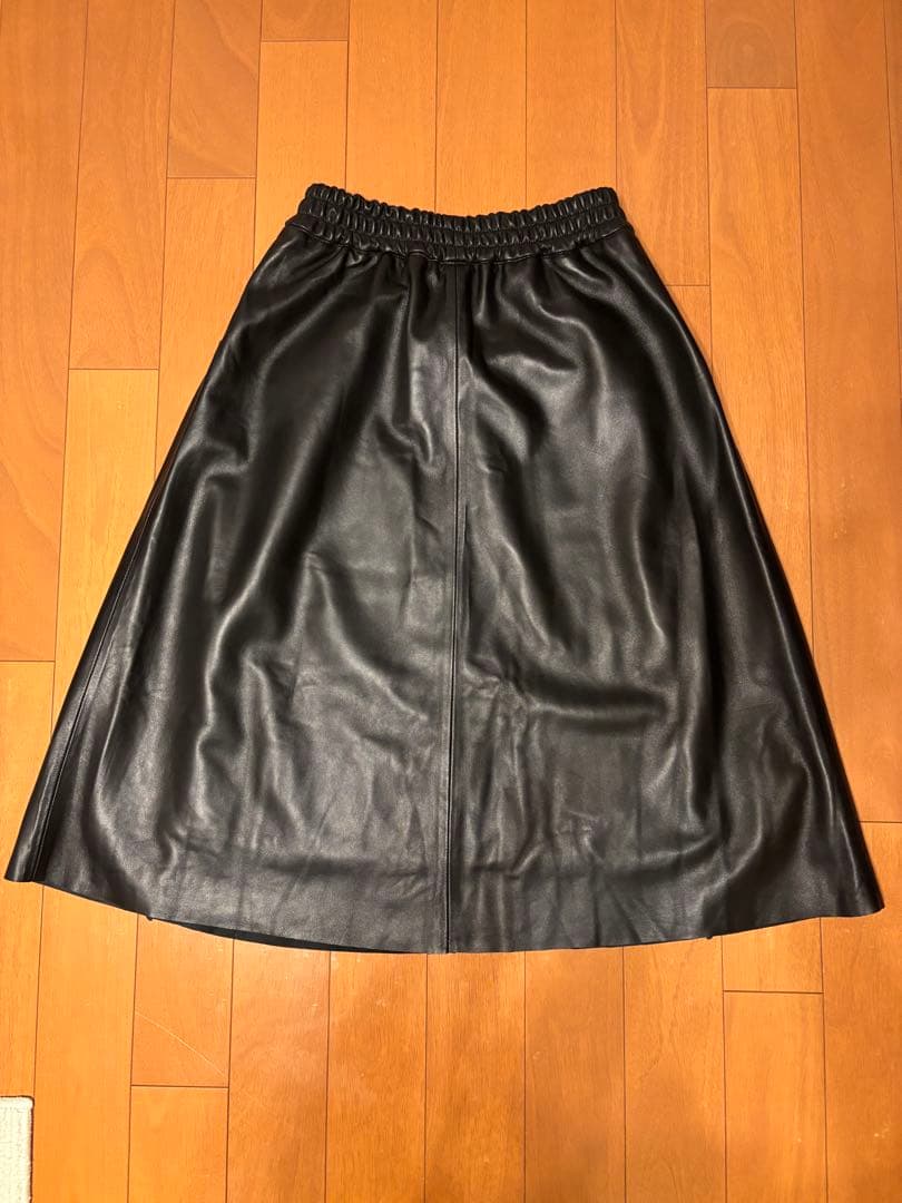 本革　ラム　レザースカート　黒　ブラック　L 未使用