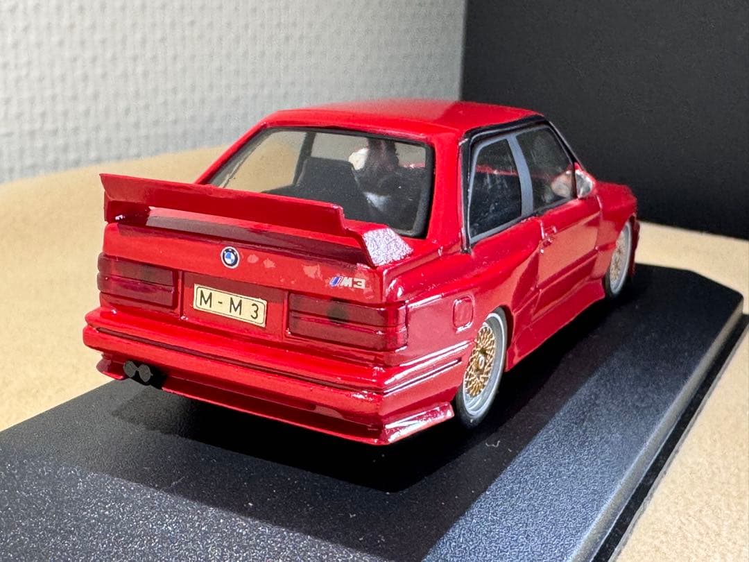 BMW M3 ミニカー レッド 1/43