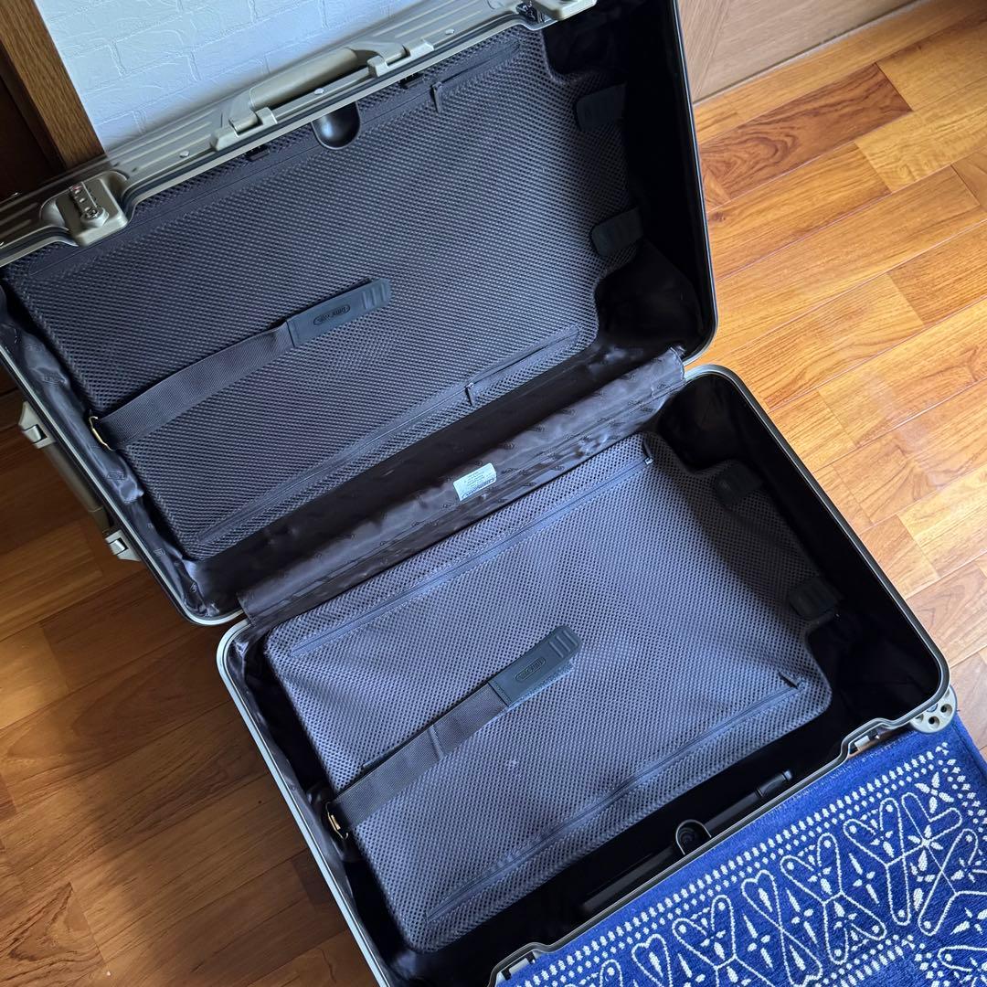 RIMOWA リモワ トパーズ チタニウム TOPAS TITANIUM 67L