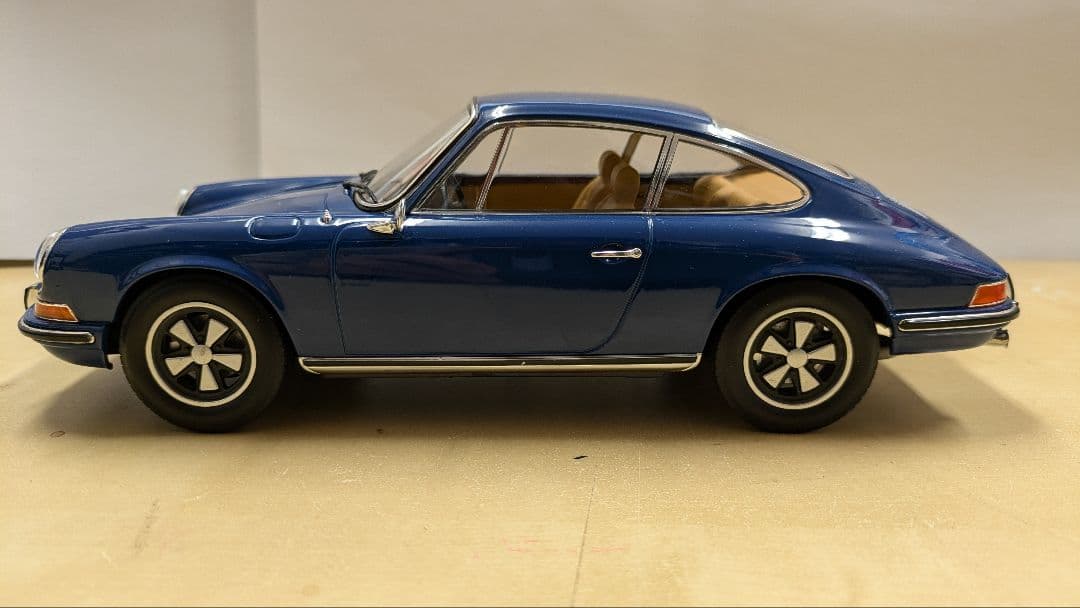 超貴重！ポルシェ 911 ナロー 911s NOREV　ノレブ　1/18
