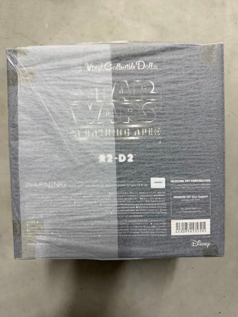 Disney StarWars R2-D2 フィギュアA BATHING APE