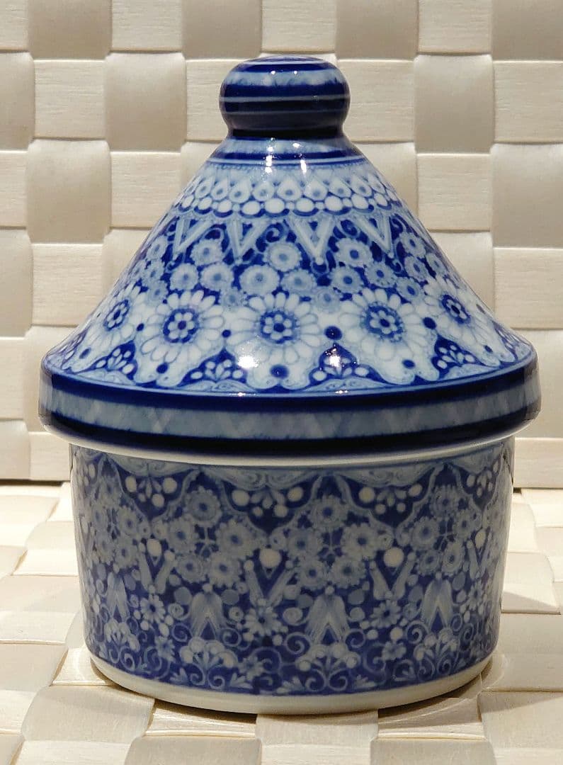 橋本よしこ　蓋物　染付