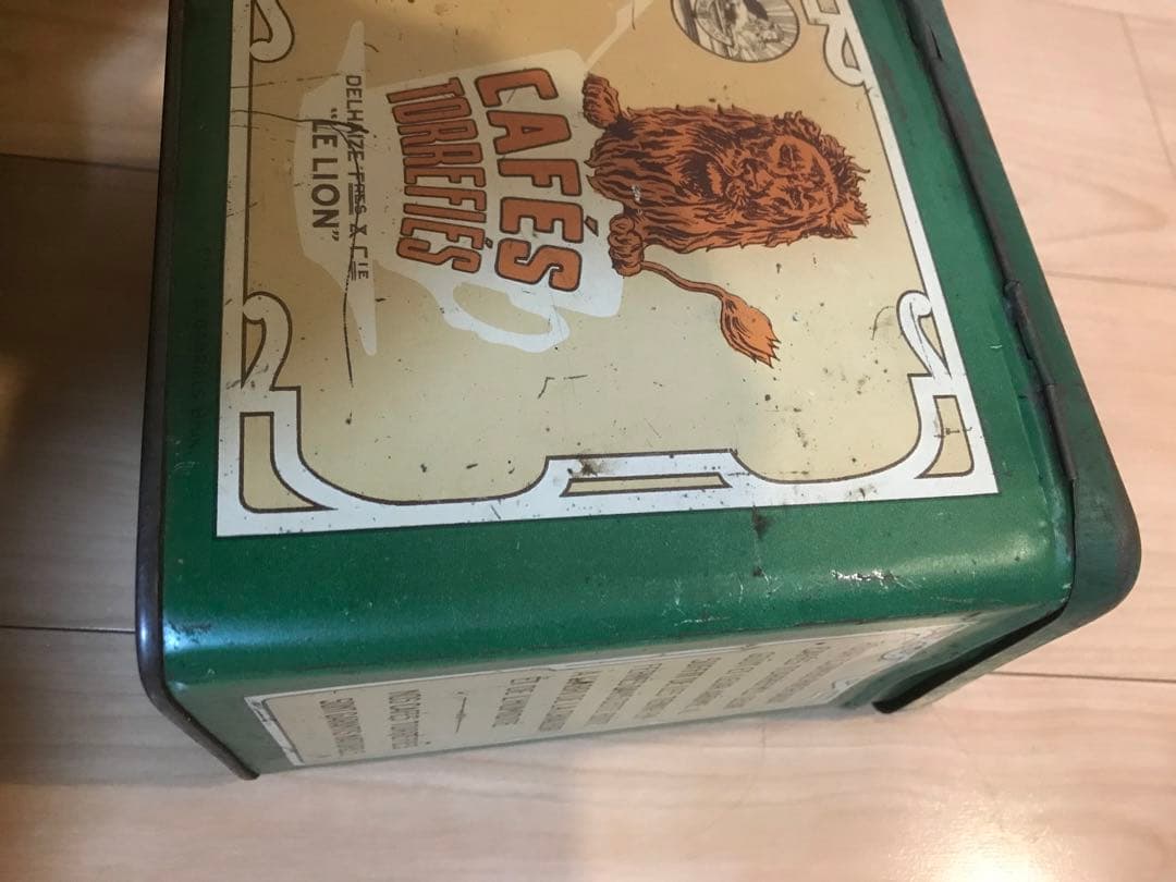 ブリキ缶　コーヒーの缶　大（12x18x17）ベルギー