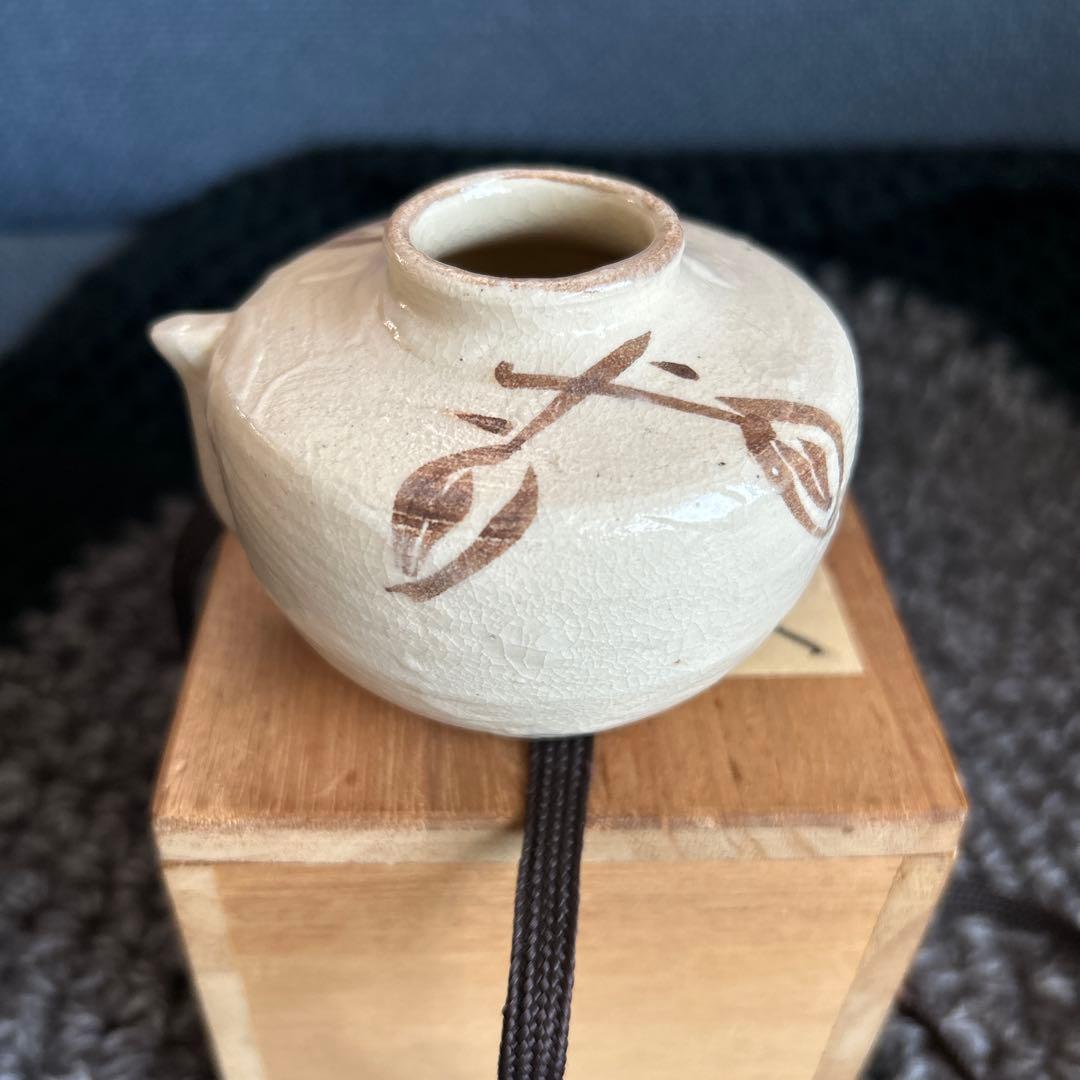 旧蔵中国骨董 【 唐白磁壺型一輪挿し花入】古くから中国で愛用されている陶磁器名品