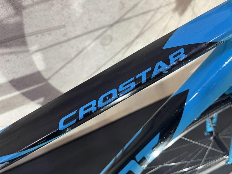 GIANT CROSTAR sizeS ジャイアント　クロスバイク