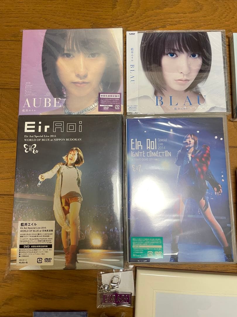 藍井エイル　CD・DVD・グッズ・サイン色紙