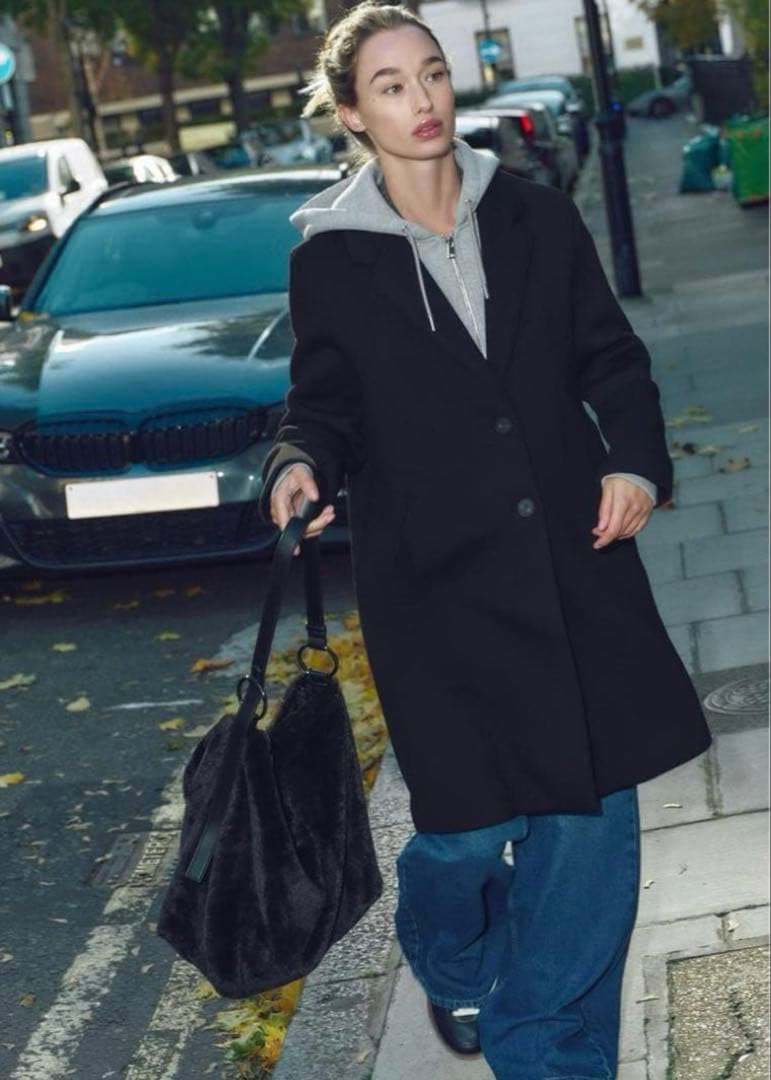 ZARAデタッチャブルフードコート ブラックXS 完売品 セレブ