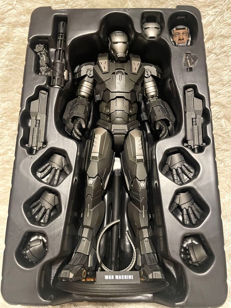 美品　ムービー・マスターピース アイアンマン2 1/6 ウォーマシーン