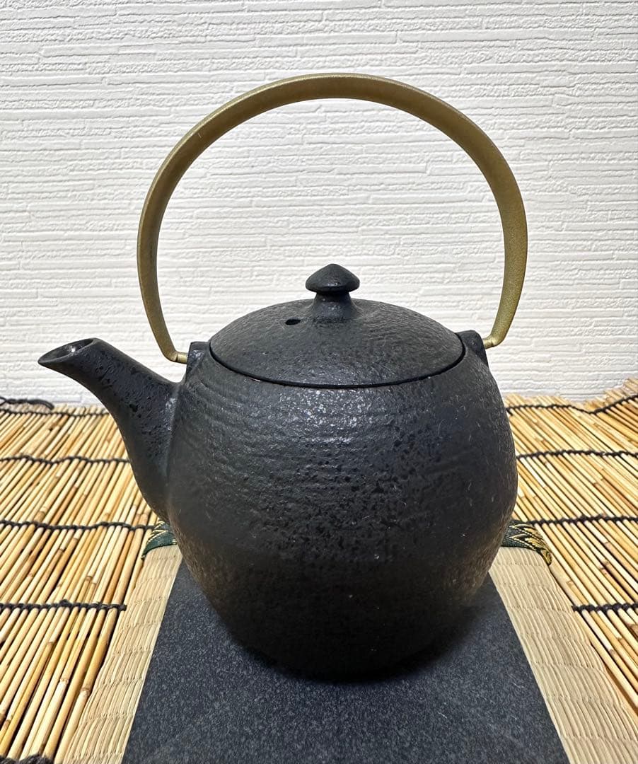 菊地保寿堂 奥山清行デザイン ティーポット まゆss 鉄瓶敷き おりがみ セット