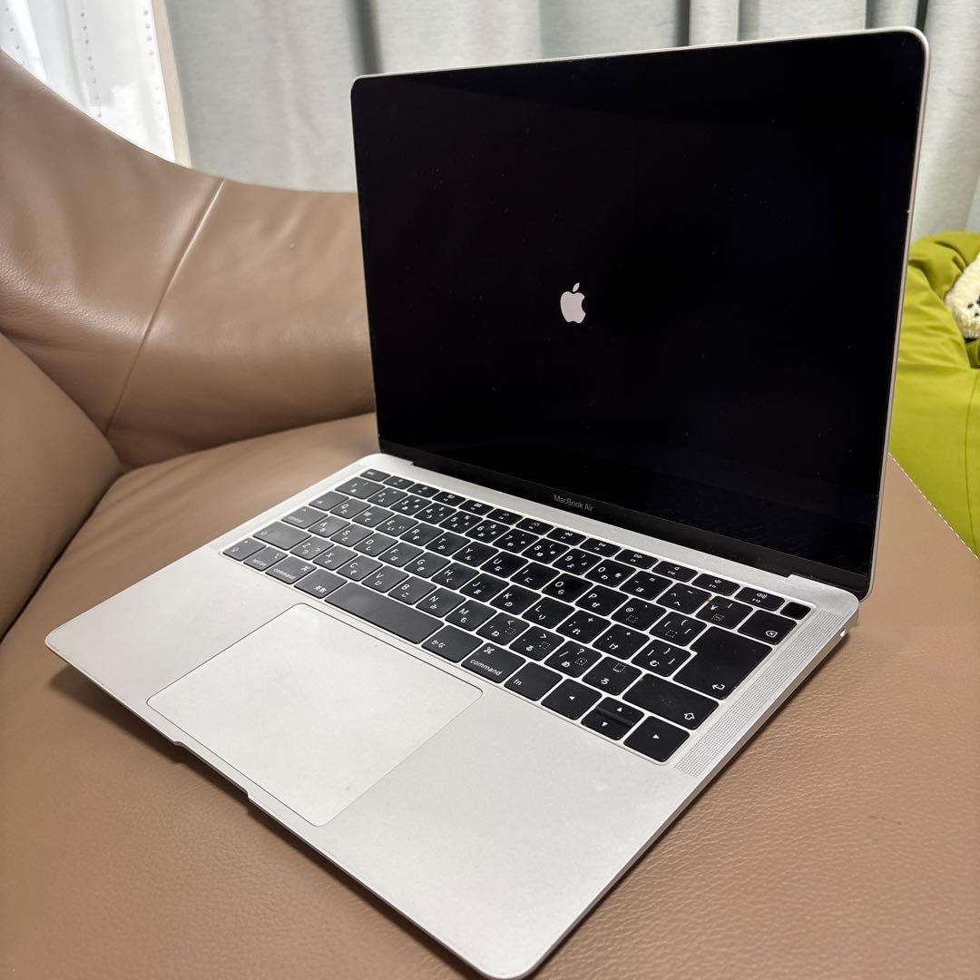 MacBook シルバー 本体