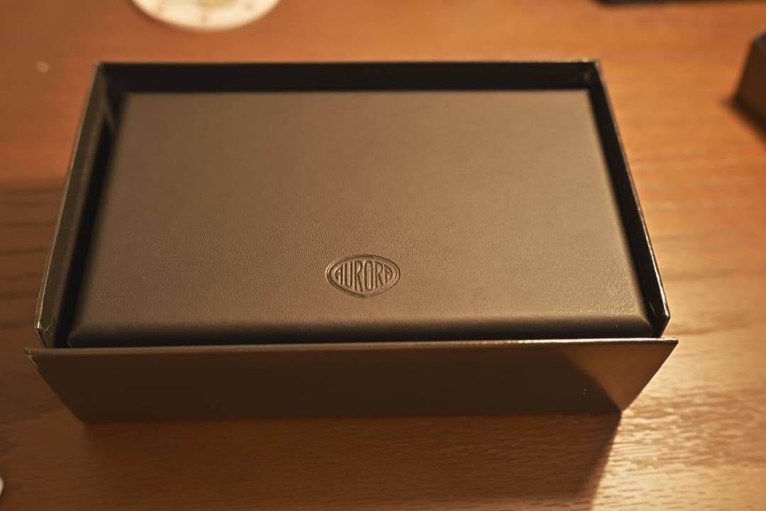 ✨【限定モデル・極美品】アウロラ 万年筆 OPTIMA 365 ビアンカ EF✨