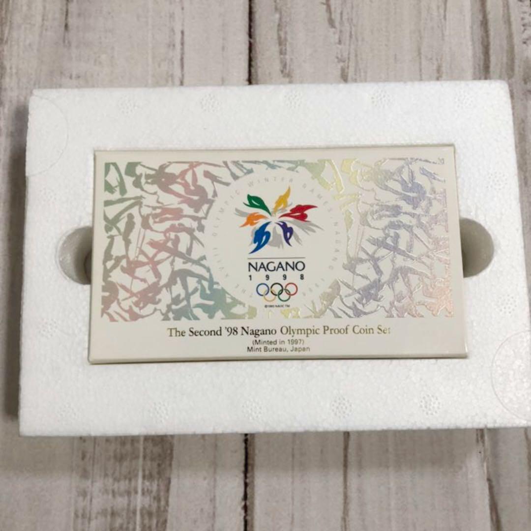 1998 平成10年 長野冬季オリンピックの記念硬貨　5000円　500円