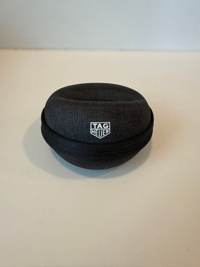 タグホイヤー　コネクテッド用　レッドブル限定ベルト