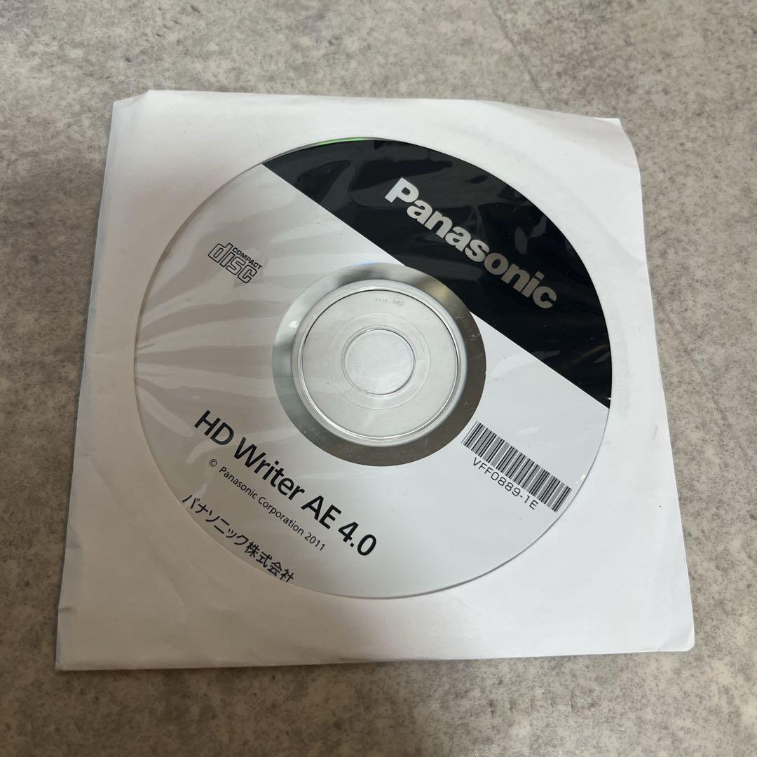 【美品】 Panasonic パナソニック HC-V600M ビデオカメラ