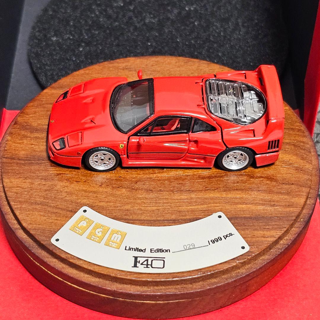 PGM フェラーリ F40 1/64 全開閉モデル