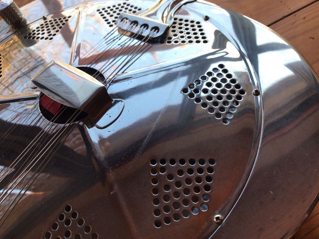 buzzbuzz…johnson リゾネーターマンドリン