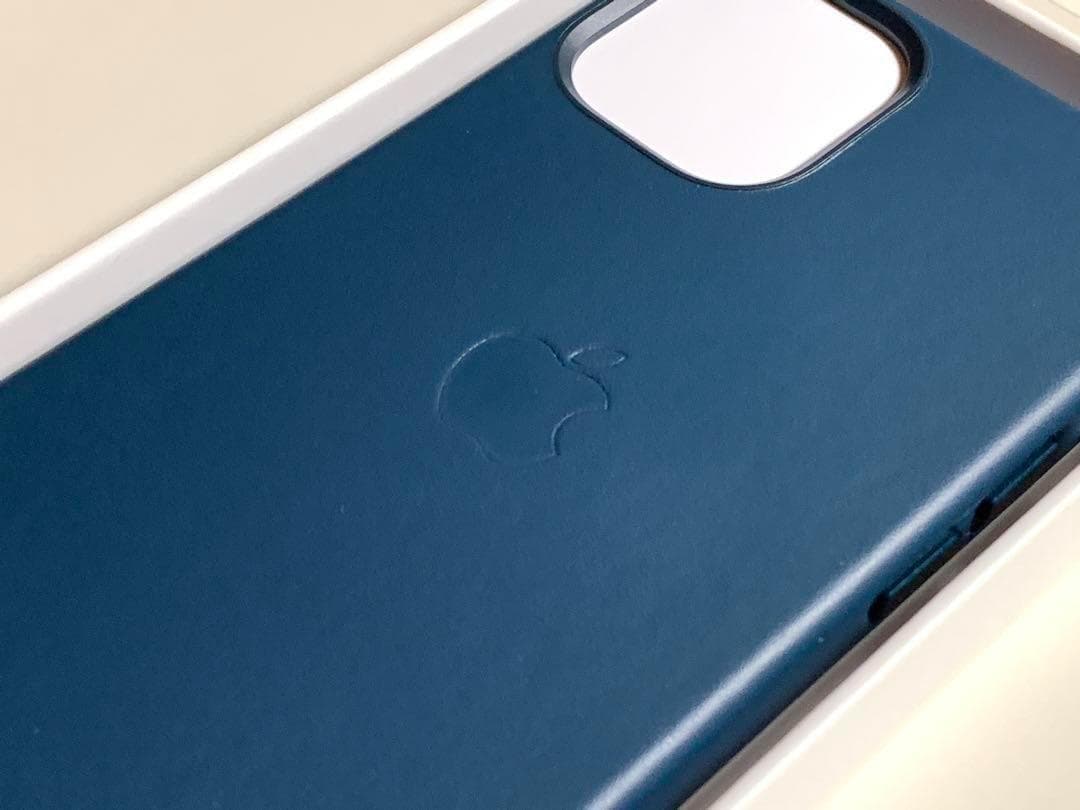 【新品】純正 iPhone 12 mini レザーケース・バルティックブルー①