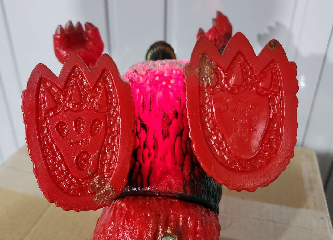 グレートザウルス フィギュア 約26cm　ライト付き