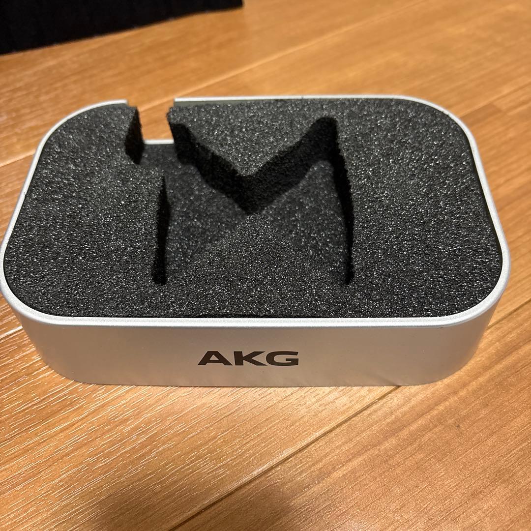 ヘッドホン AKG K701-Y3