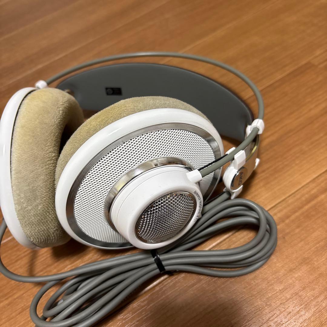 ヘッドホン AKG K701-Y3