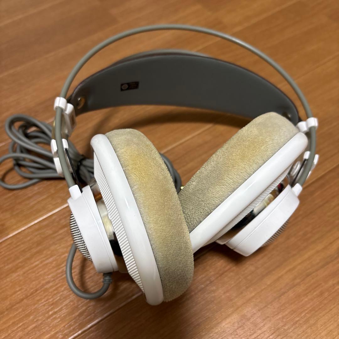 ヘッドホン AKG K701-Y3