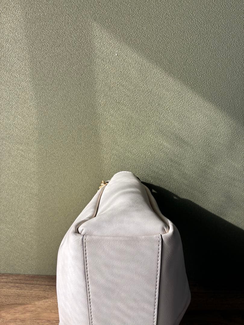 【しの様❤️専用】コーチ　フェイ　ドローストリングバック　現行品　ホワイト