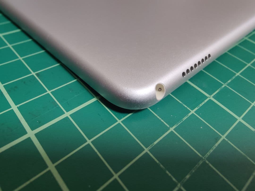 Apple iPad Pro 64GB シルバー WiFiモデル