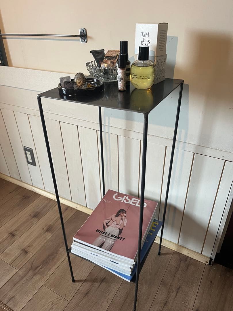 アイアン　ディスプレイ棚　シンプル